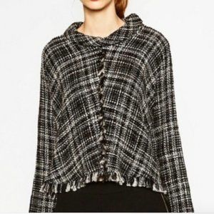 Warm knit STYLISH PONCHO (purchased in ZARA EUR). BLACK AND WHITE, FRAYED BOTTOM